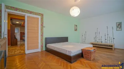 Vila rezidential/ comercial, Sacele, Turches - foto 2