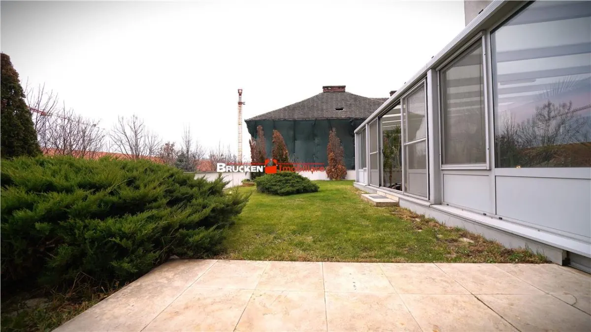 Apartament remarcabil  cu caracteristici aparte, in cartier Luceafarul - foto 1