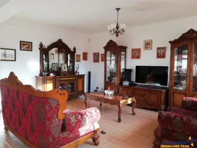 Exploreaza LIVE! Rezidential, compozitie apreciabila, in alintul verdelui - foto 10