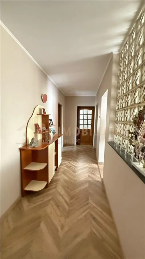 Casa individuala cu etaj zona Sanatatii - foto 13
