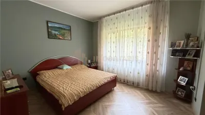 Casa individuala cu etaj zona Sanatatii - foto 8