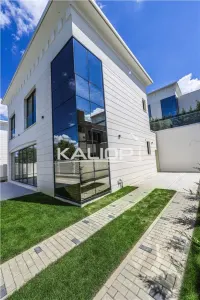 Vila de lux | acces la piscina si facilitati premium | Borhanci - foto 15