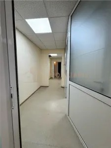 Spatiu comercial de vanzare sau inchiriere - foto 13