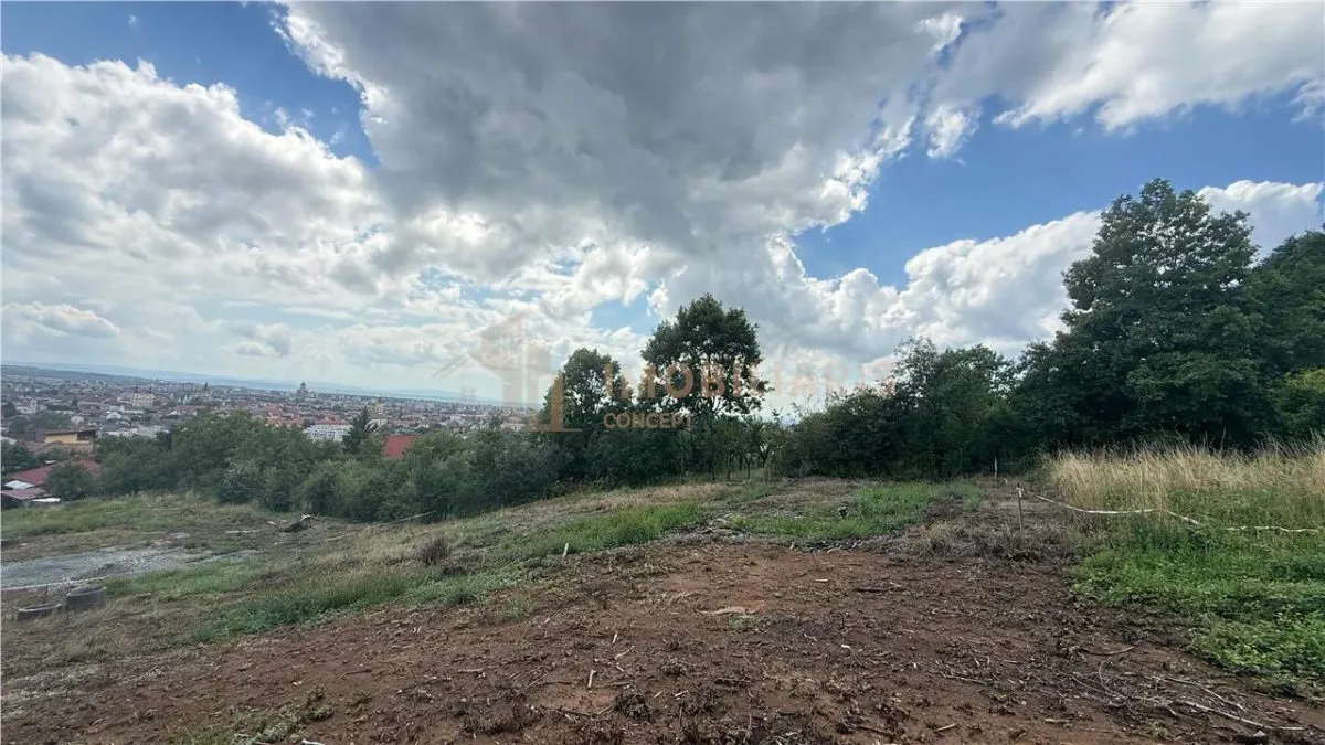 Teren intravilan 1100 mp de vanzare, zona Plaiului - foto 3