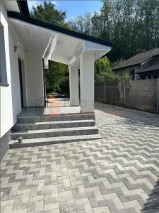 Casa tip parter zona Unguriu - foto 2