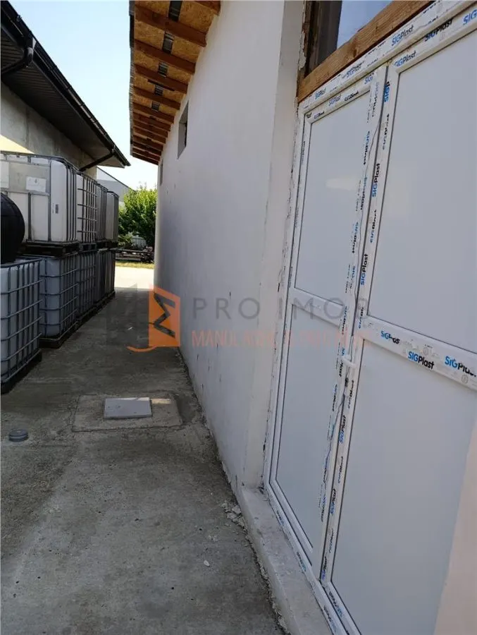 Casa tip parter zona Capatanesti - foto 12