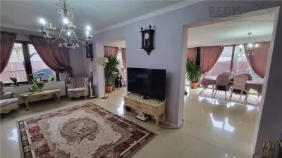 Casa de vanzare moderna cu costuri reduse, panouri solare si spatiu comercial inclus - foto 3