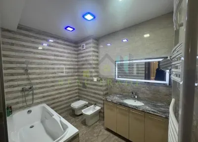 Apartament 3 camere bloc nou Isaran - foto 8