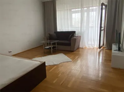 vanzare garsoniera Mihai Bravu | Mall Vitan | 40mp utili | bloc reabilitat | etaj 4 | cu etaj tehnic | amenajata | mobilata si utilata | - Bucuresti