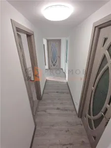 EXCLUSIVITATE! Casa moderna cu teren generos zona Mihailesti - foto 8