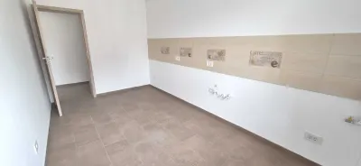 Apartament 2 camere bloc nou Tractorul- Coresi - foto 6