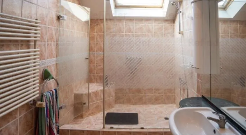 Vanzare vila cu piscina | Damaroaia - Straulesti | teren 2000 mp | deschidere la lac - foto 20
