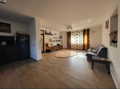 Casa tip P+M zona Tisau-Padureni - Tisau