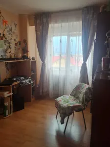Apartament 3 camere etaj intermediar Racadau - foto 3