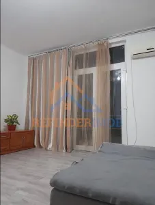 Casa individuala cu teren, centrala termica, Salaj Vel Pitar - Bucuresti