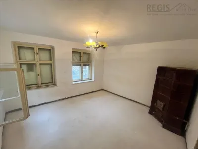 TEREN 1600MP CU CASA 5 CAMERE, SCHEII BRASOVULUI - foto 7