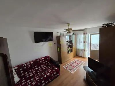 Apartament 2 camere decomandat etajul 2 Craiter - Brasov