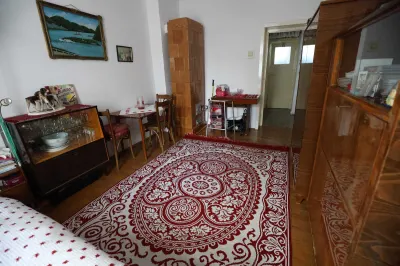 Apartament 2 camere decomandat Calea Bucuresti - Brasov