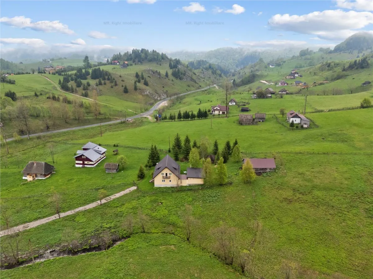 Teren superb I Sirnea Fundata I 1355 mp - foto 1