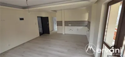 Apartament 2 camere, etaj 1, de vanzare in Busteni - Busteni