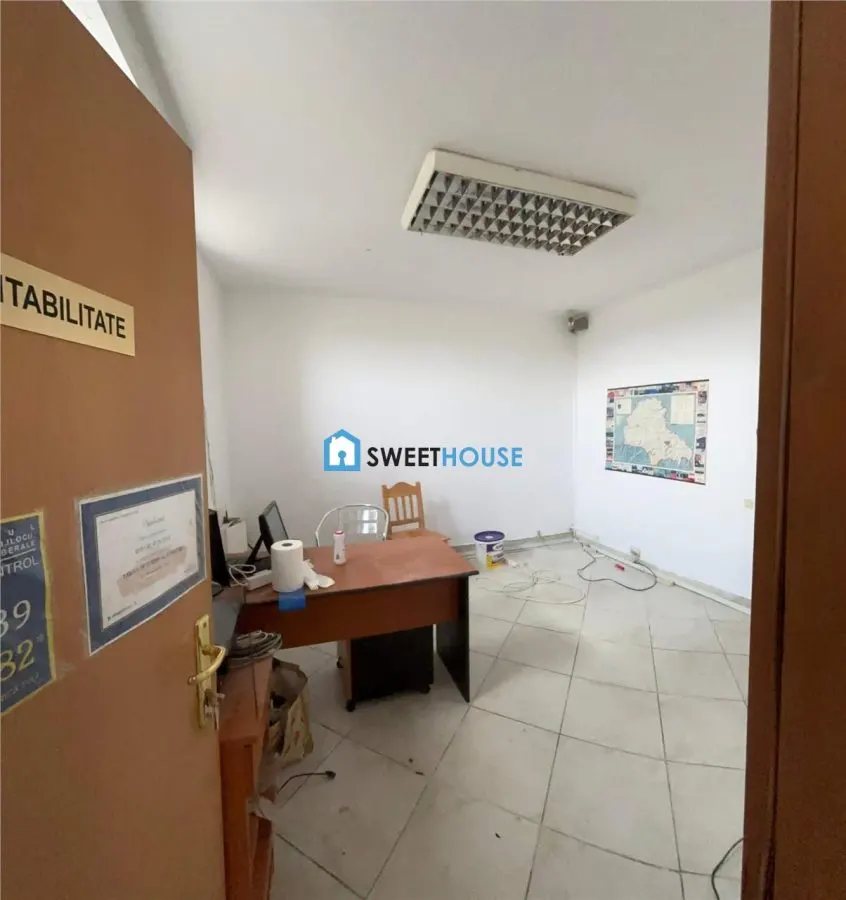 Hotel de vanzare in inima Branului - foto 21