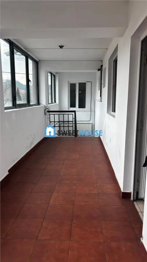 Hotel de vanzare in inima Branului - foto 23