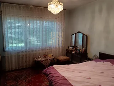 DE VANZARE VILA, CENTRAL, BRLAD - foto 19