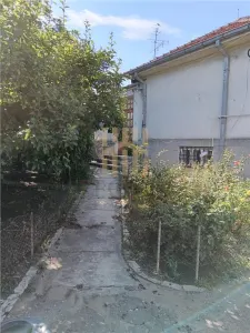 DE VANZARE VILA, CENTRAL, BRLAD - foto 7