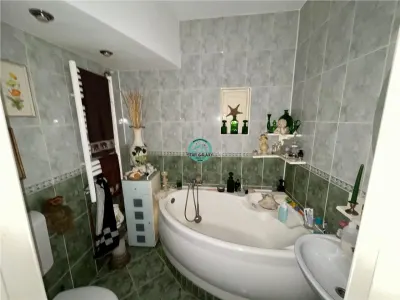Apartament cu 2 camere de vanzare, in Centru str. Bolyai - foto 8