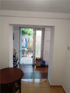 DE VANZARE CASA 3 CAMERE BARLAD - foto 11