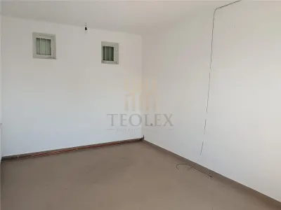 DE VANZARE CASA TIP VILA DEOSEBITA - foto 5