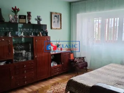 Vanzare apartament 3 camere decomandate in Zorilor- Piata Zorilor - Cluj-Napoca