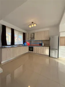 Duplex ultrafinisat de vanzare, cartier Europa Cluj-Napoca, 110 mp util, mobilat complet, strada privata - foto 3