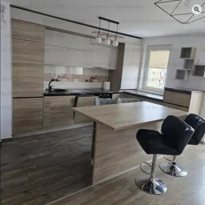Apartament 2 camere, decomandat - zona Tractorul - Brasov
