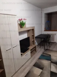 Garsoniera semidecomandata - zona Astra - Brasov