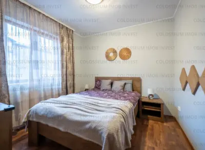 Apartament 3 camere, semidecomandat - zona Centrul Civic - Brasov