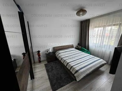 Apartament 3 camere, decomandat - zona Tractorul - foto 7