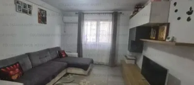 Apartament cu 3 camere, decomandat - zona Tractorul - Brasov