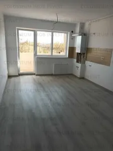 Apartament cu 2 camere, decomandat - zona Sanpetru - Sanpetru