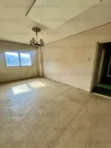 Apartament cu 3 camere, decomandat - zona Grivitei - foto 3