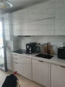 Apartament cu 3 camere , decomandat - zona Ghimbav - foto 8