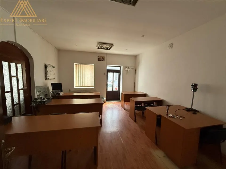 Spatiu birouri de vanzare - foto 1