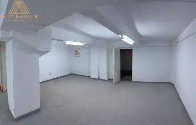 De vanzare / inchiriere - spatiu comercial la demisol - Suceava