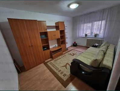 Apartament 3 camere, 2 bai - zona Centrul Civic - foto 2