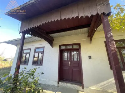Casa de la tara - Banesti
