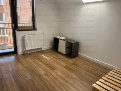 Apartament 3 camere, 2 bai - zona Florilor - foto 3