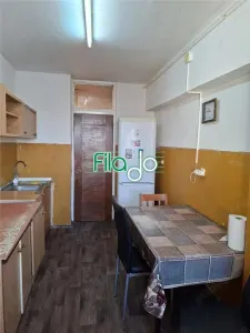 Apartament 4 camere Rond Baba Novac - foto 5