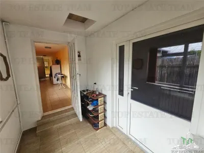 Casa la curte cu garaj dublu langa Padurea Rosu - foto 6