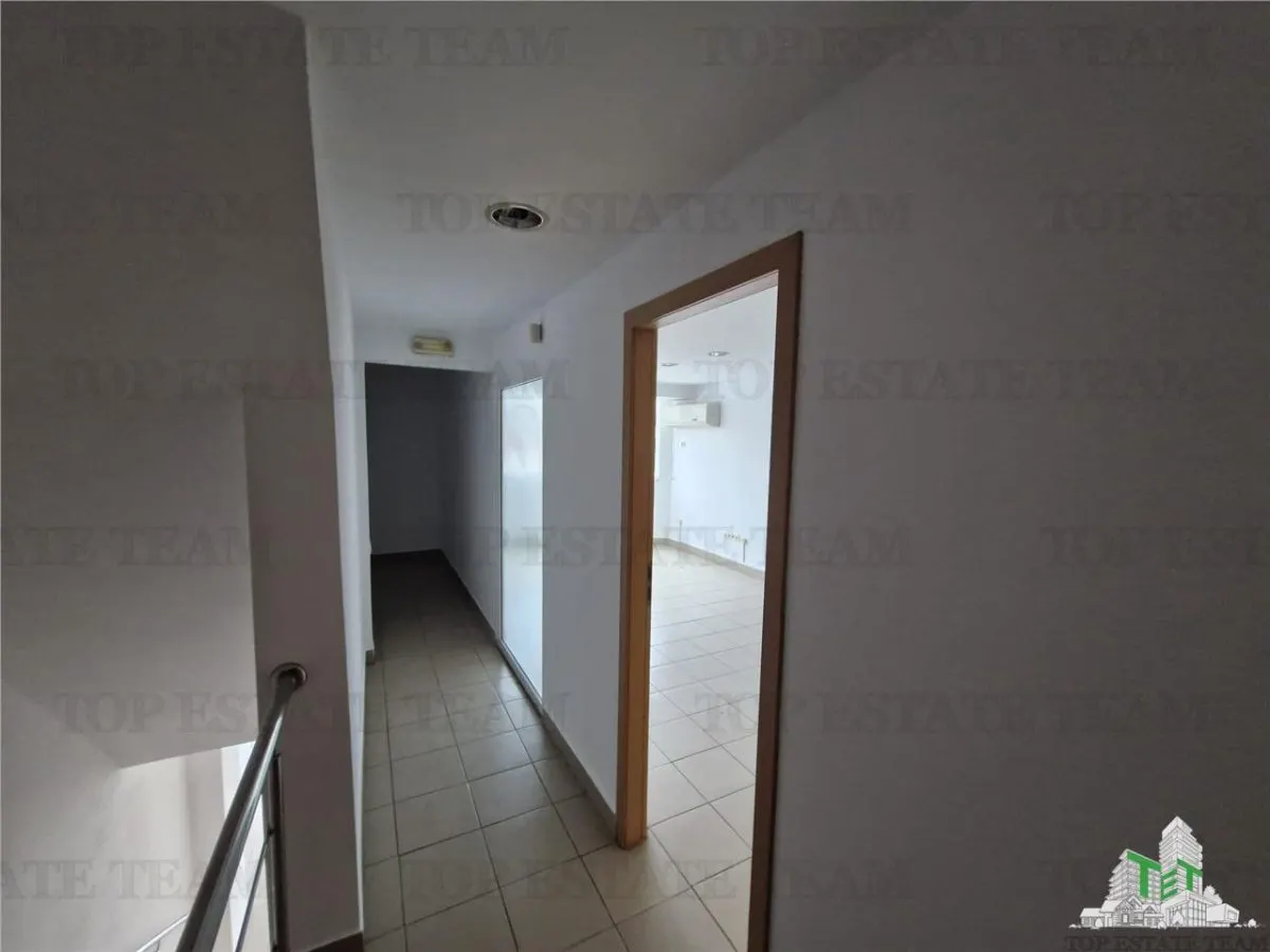 Spatiu de birouri de inchiriat zona Delfinariu - foto 11