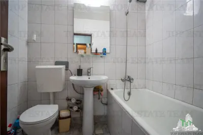 Apartament 3 camere, Titan, Ozana - foto 12